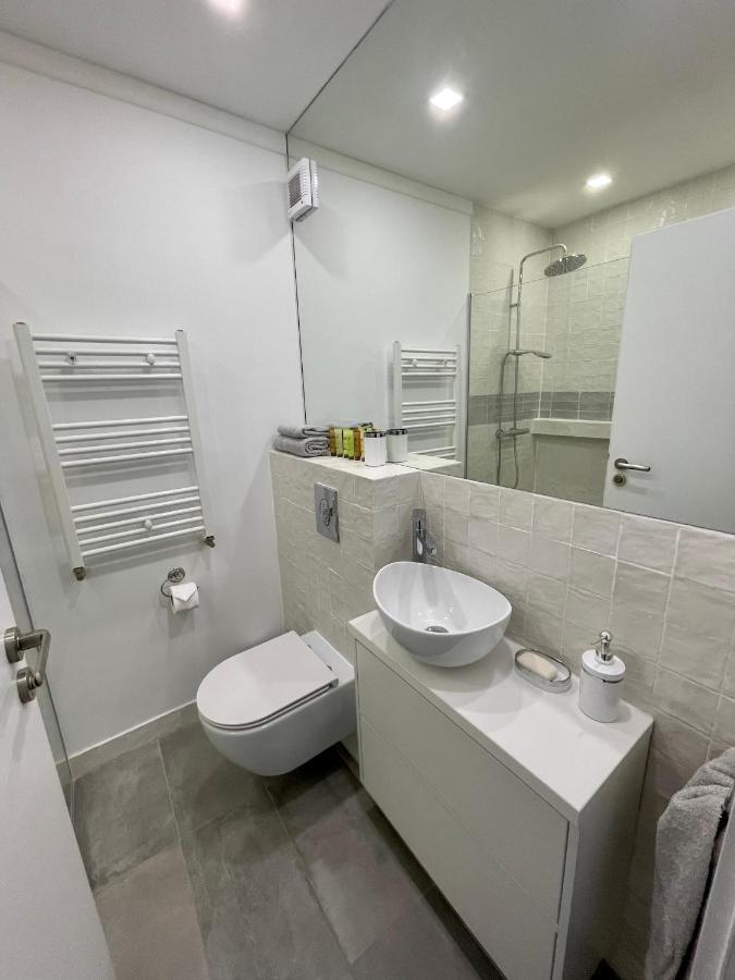 Cozy 1 Bedroom Apartment Oradea Eksteriør billede